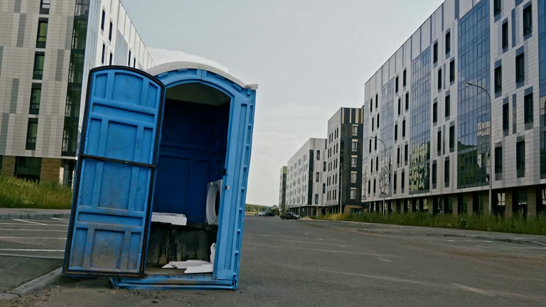 Best Standard Portable Toilet Rental  in Goldthwaite, TX